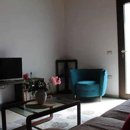 Holiday home Casa Delle Rondini